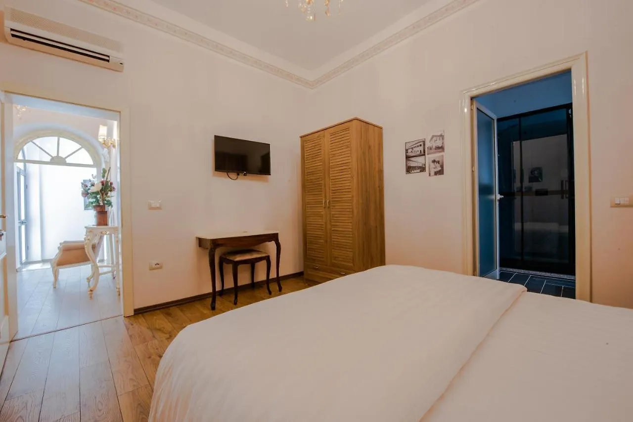 Hotel Loredano Shkoder Albania