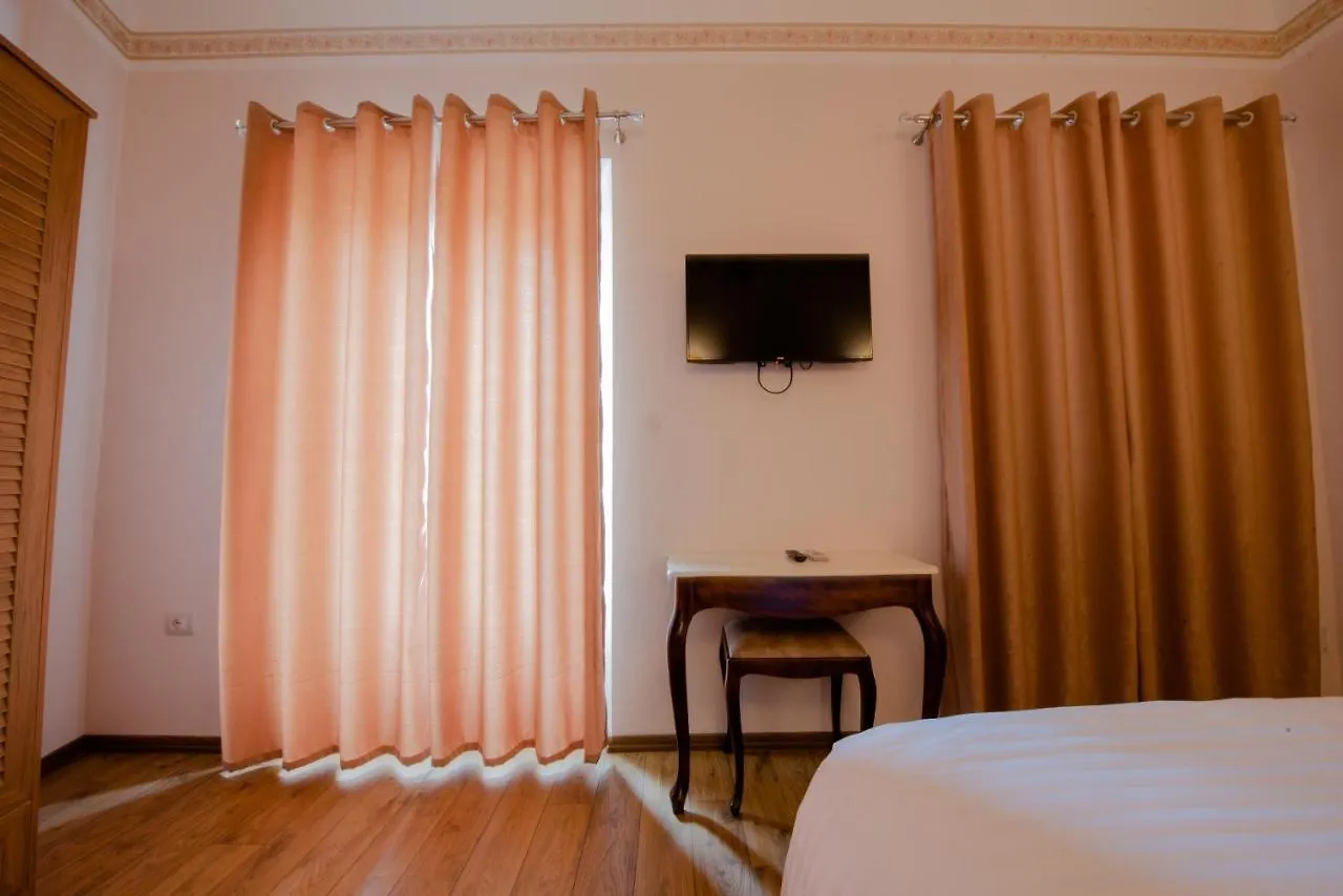 ***  Hotel Loredano Shkoder Albania