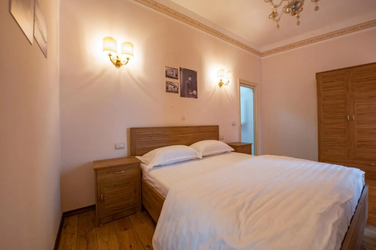 Hotel Loredano Shkoder