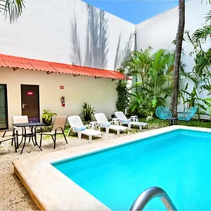 https://hotel-mariachi-by-kavia.quintano-roohotels.com